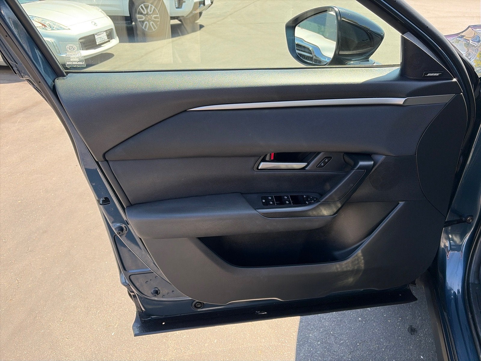 2025 Mazda Mazda CX-50 2.5 S Premium Package