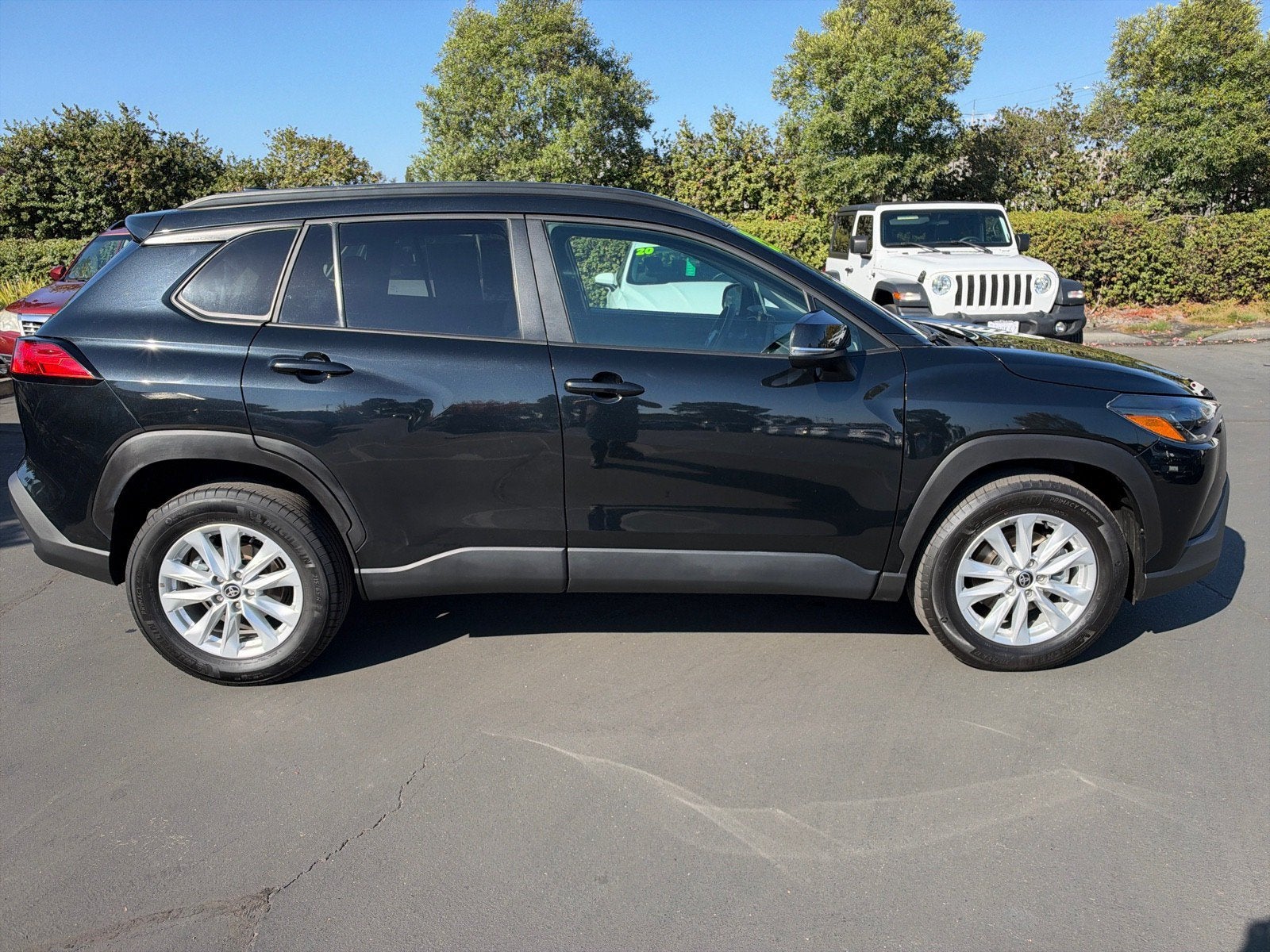 2025 Toyota Corolla Cross LE