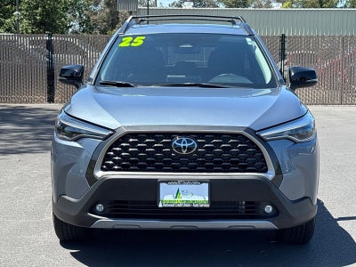 2025 Toyota Corolla Cross XLE