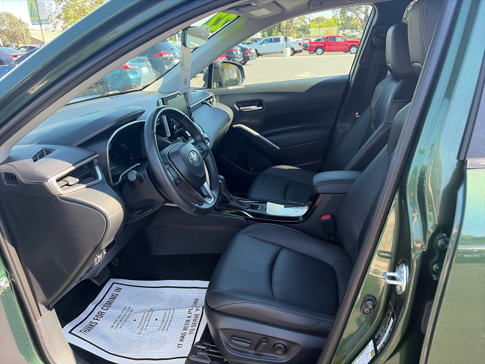 2022 Toyota Corolla Cross XLE