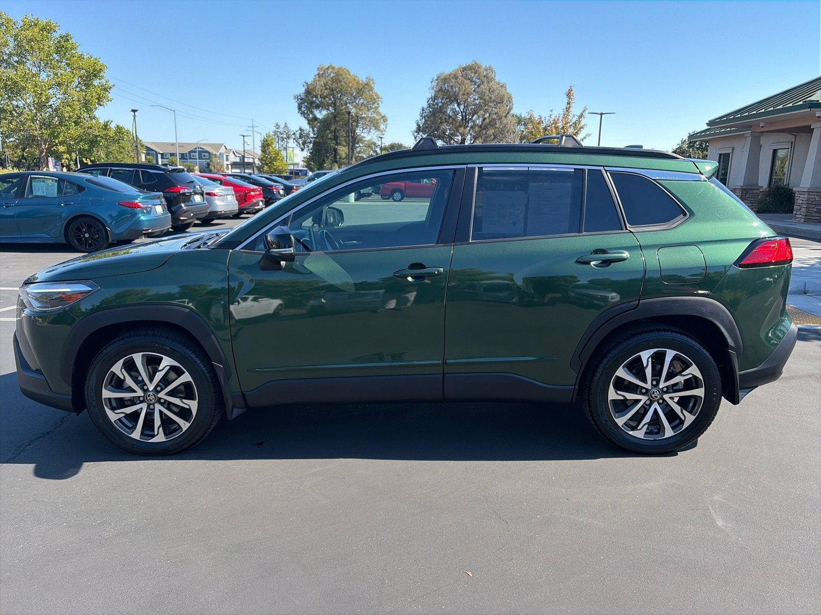 2022 Toyota Corolla Cross XLE