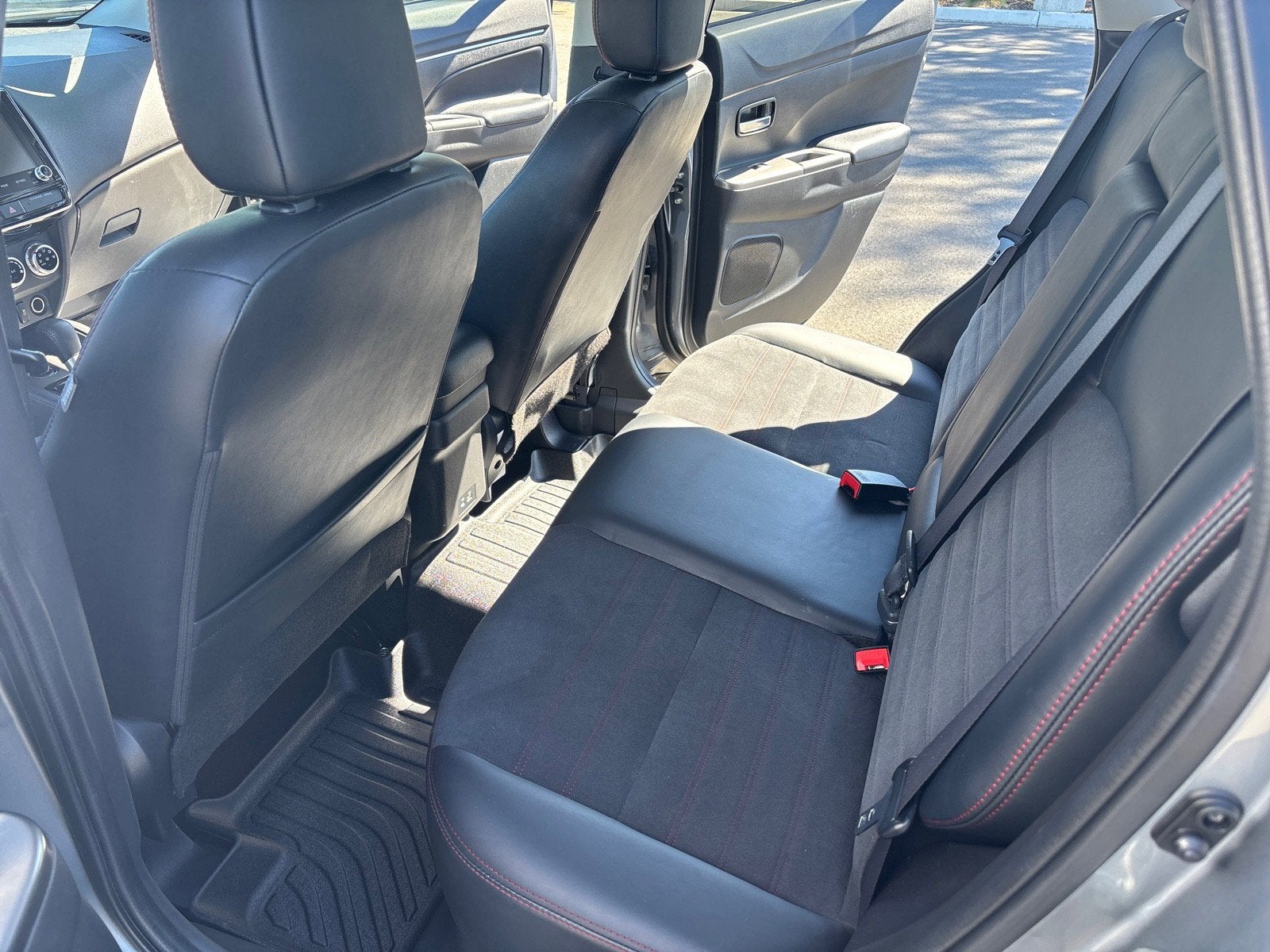 2024 Mitsubishi Outlander Sport S