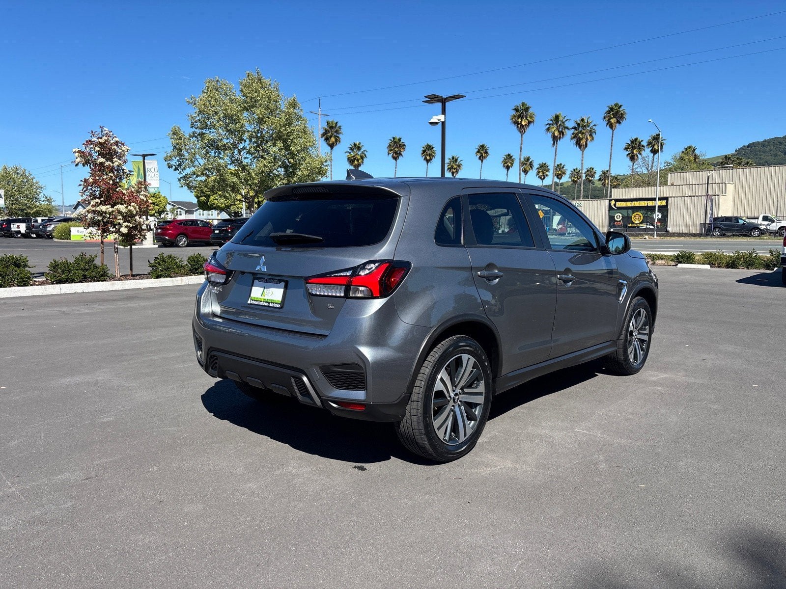 2024 Mitsubishi Outlander Sport S