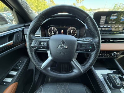 2023 Mitsubishi Outlander PHEV SEL