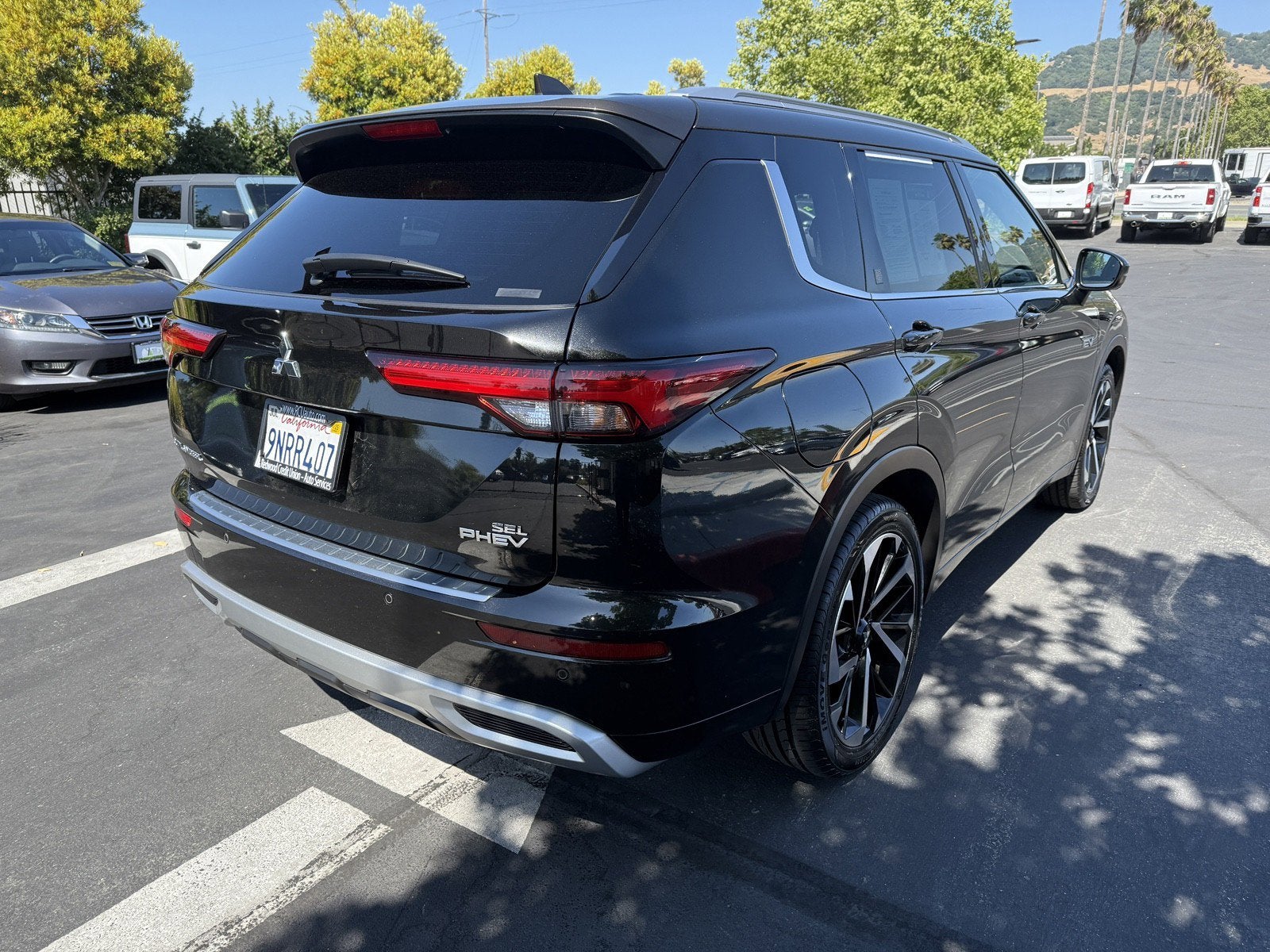 2023 Mitsubishi Outlander PHEV SEL