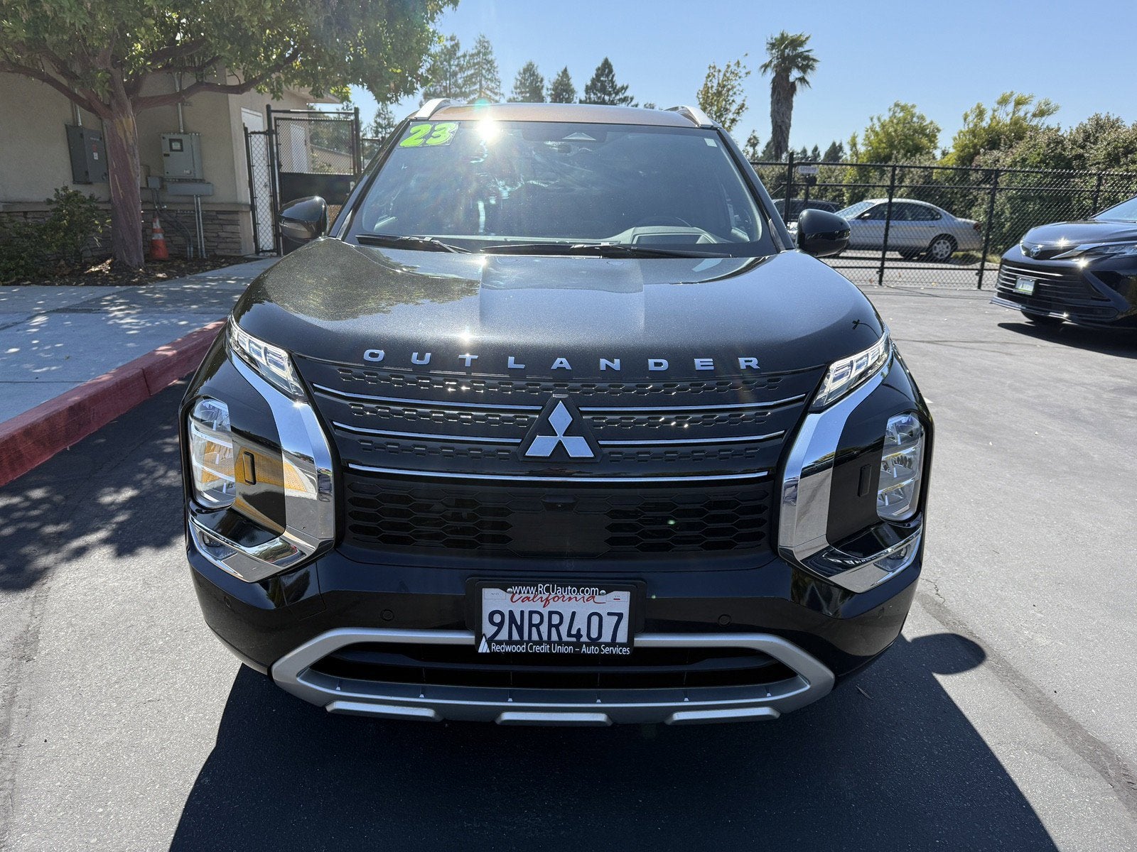 2023 Mitsubishi Outlander PHEV SEL