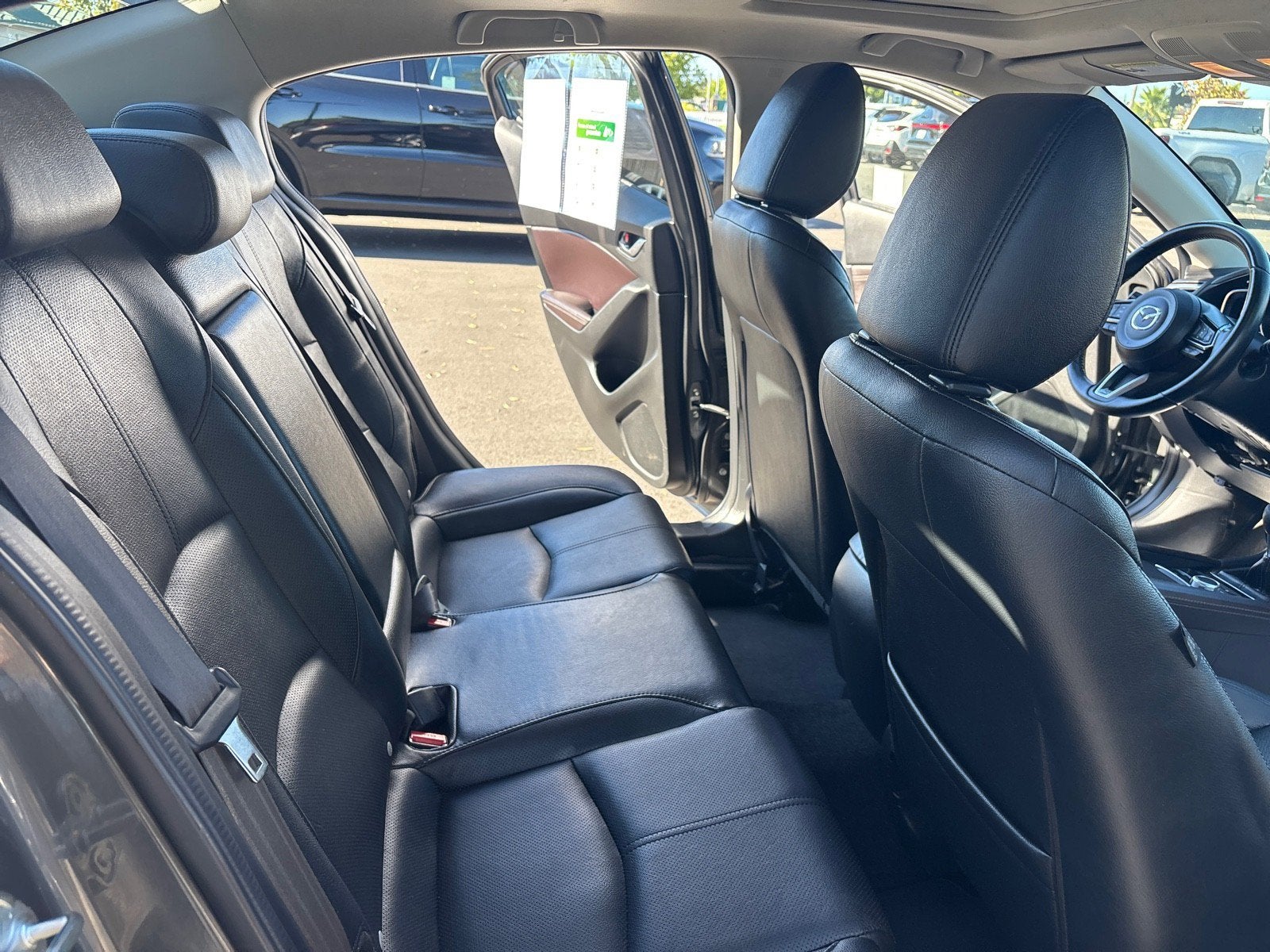 2017 Mazda Mazda3 4-Door Grand Touring