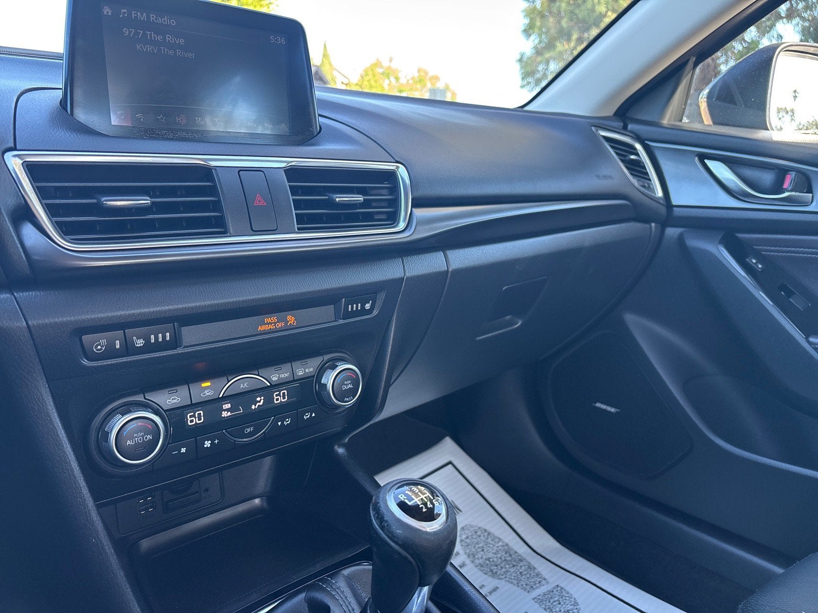 2017 Mazda Mazda3 4-Door Grand Touring