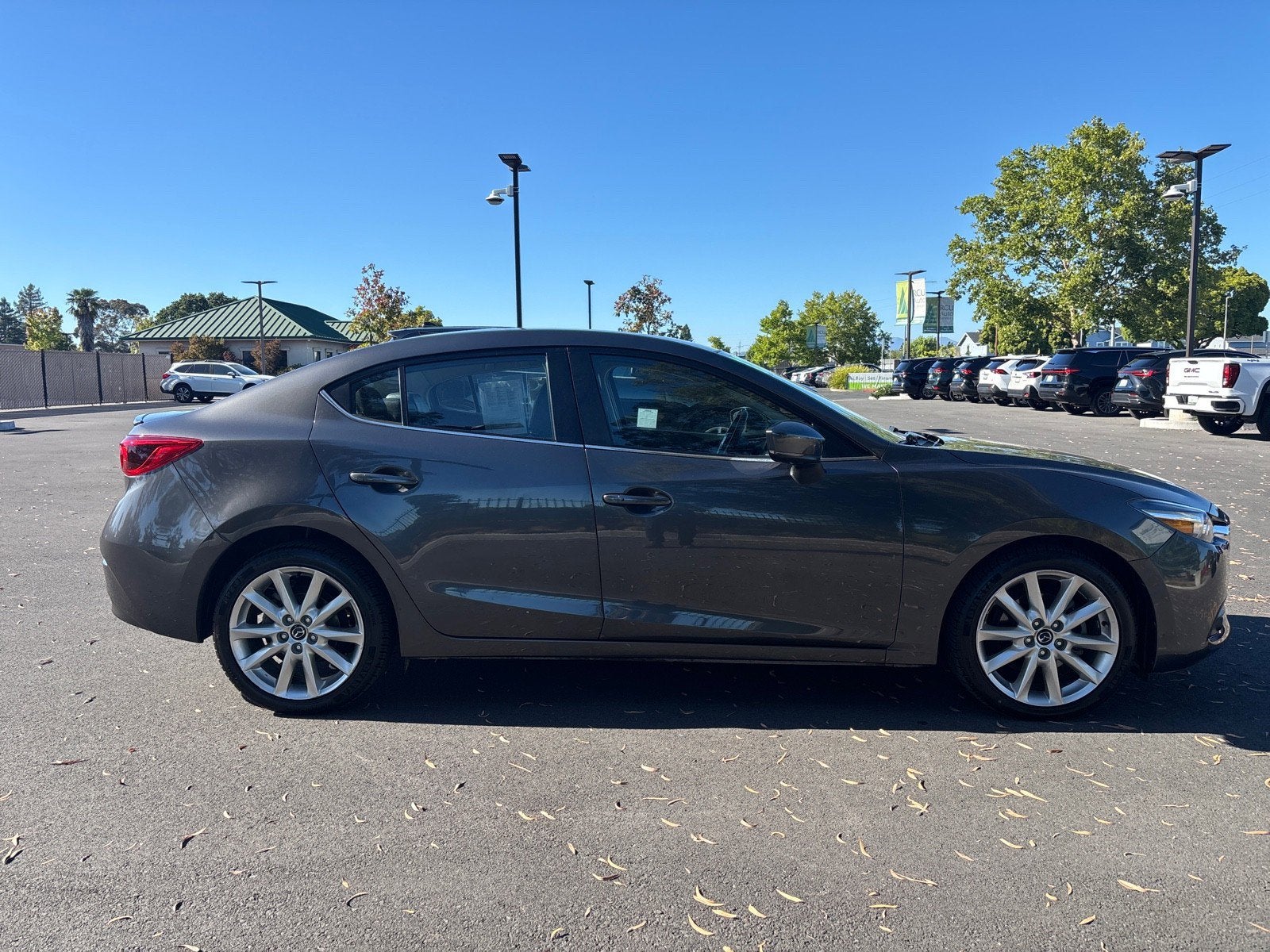 2017 Mazda Mazda3 4-Door Grand Touring
