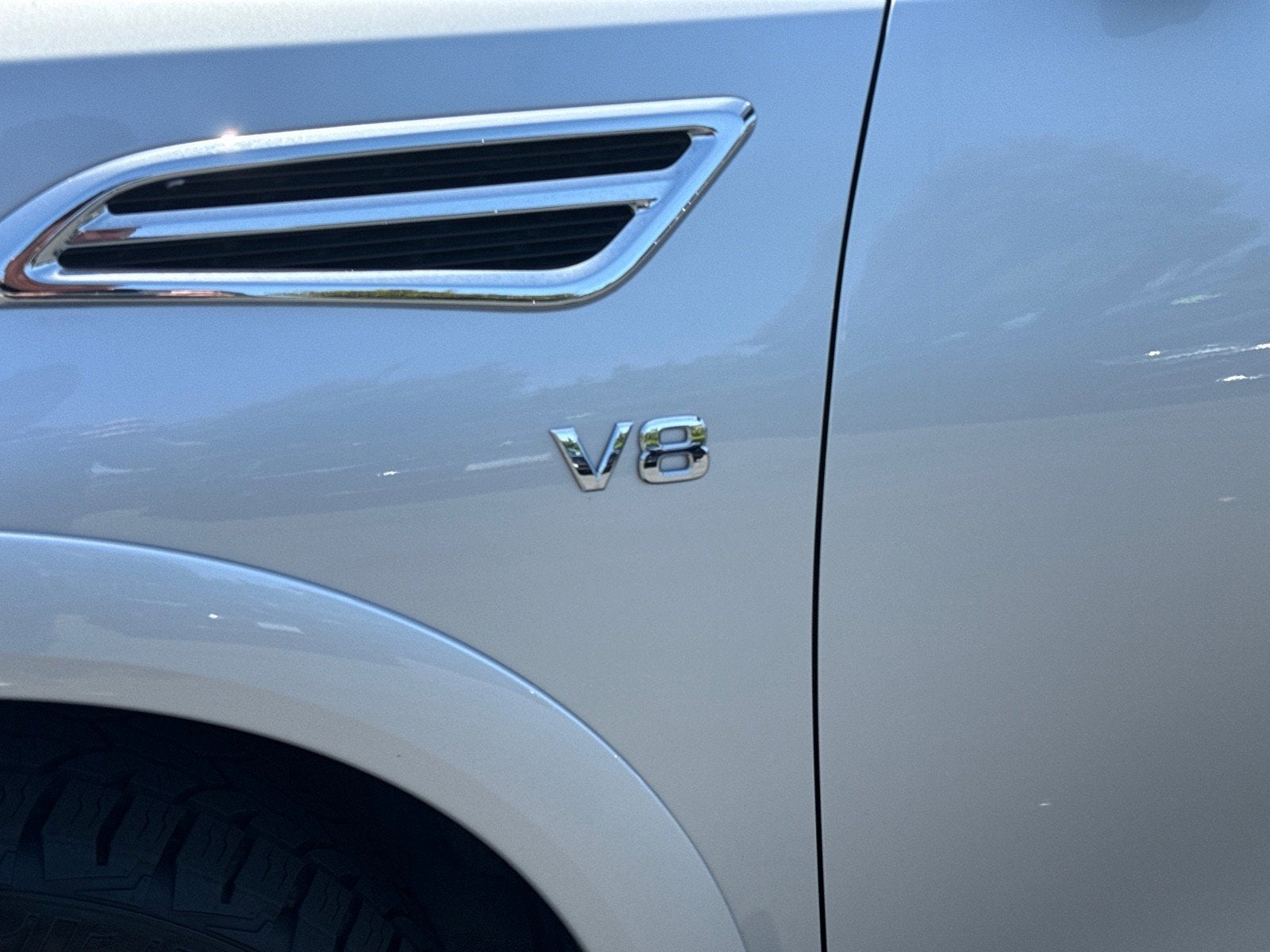 2022 Nissan Armada SL