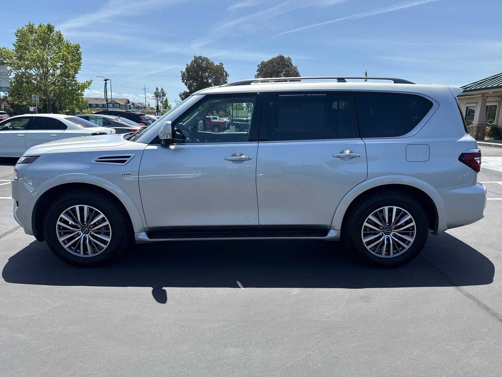 2022 Nissan Armada SL