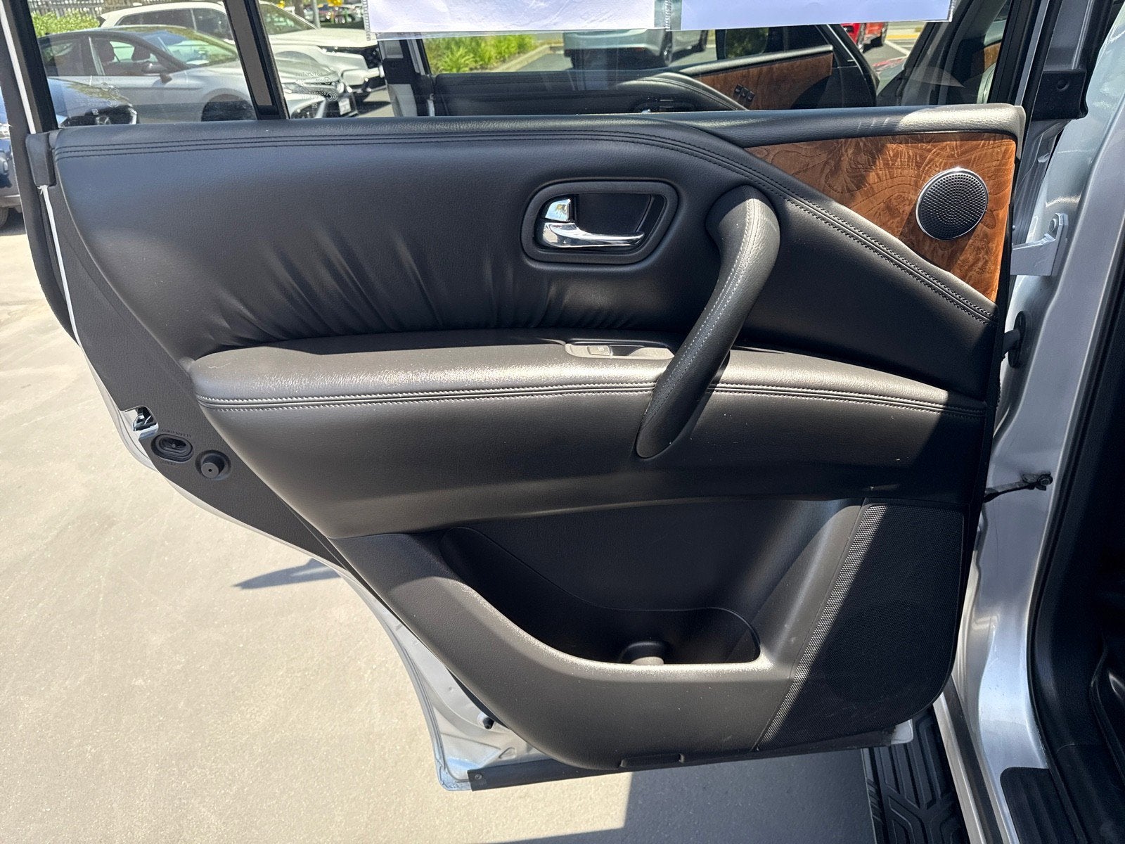 2022 Nissan Armada SL