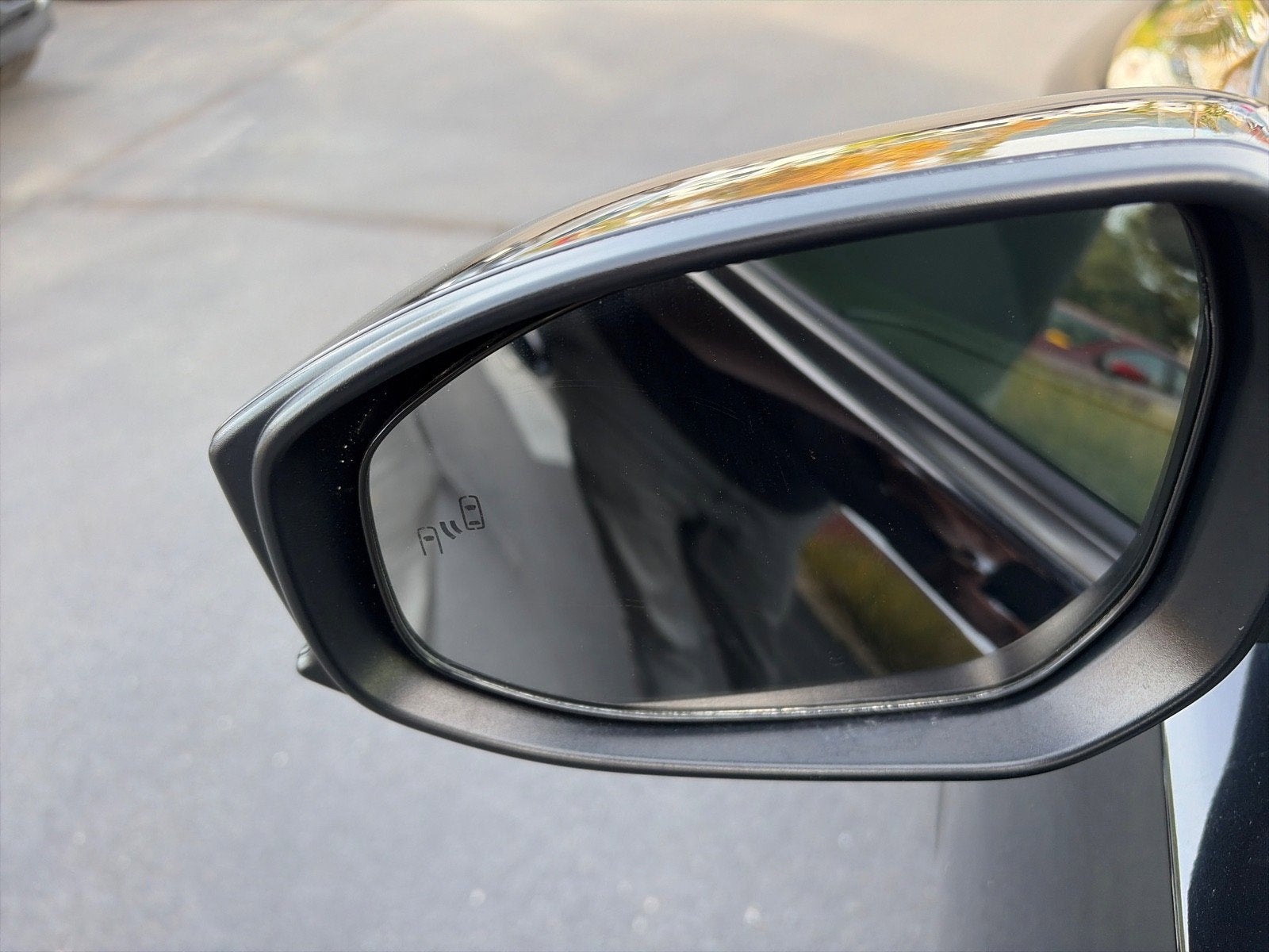 2023 Toyota Prius LE