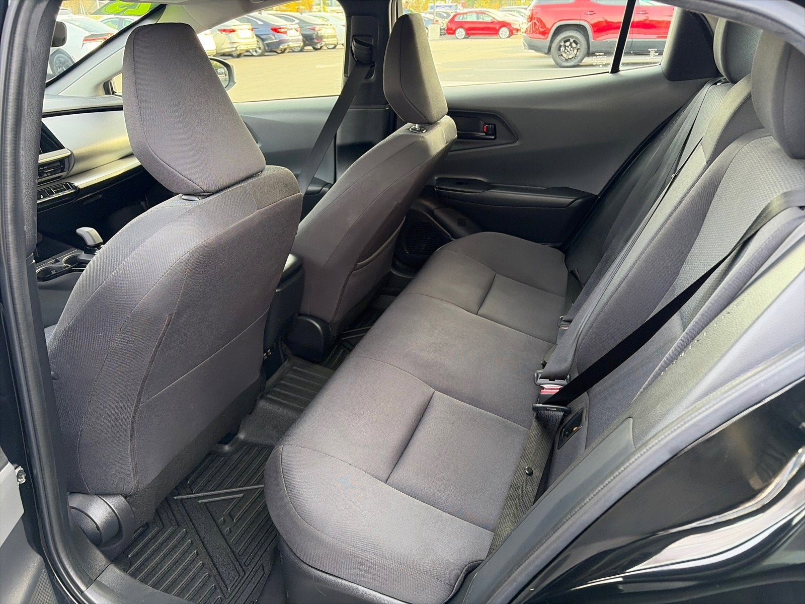 2023 Toyota Prius LE