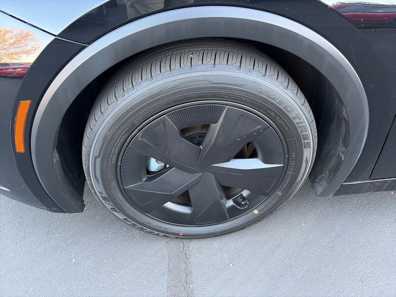 2023 Toyota Prius LE