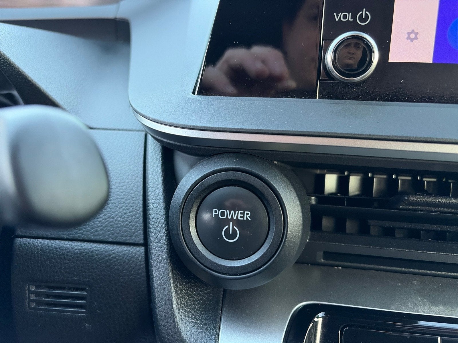 2023 Toyota Prius LE