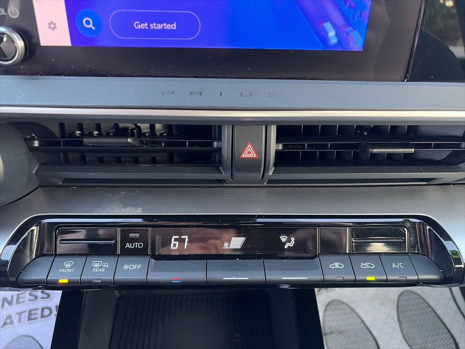 2023 Toyota Prius LE