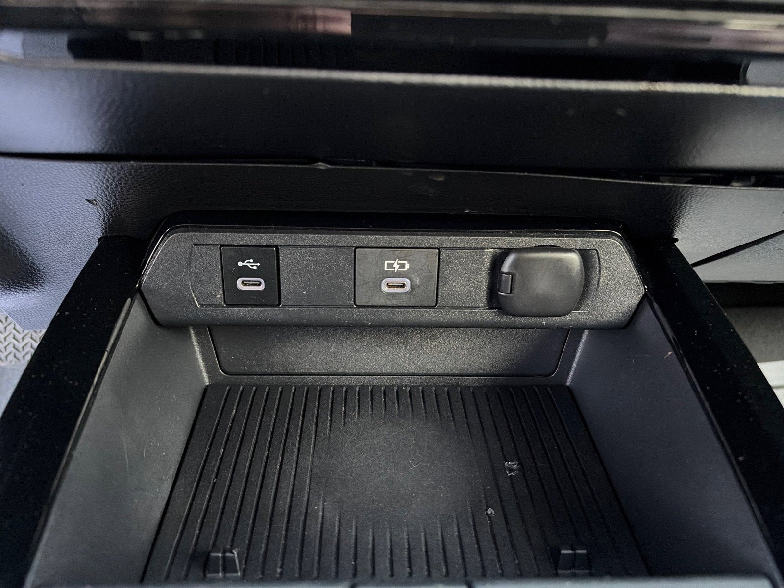 2023 Toyota Prius LE