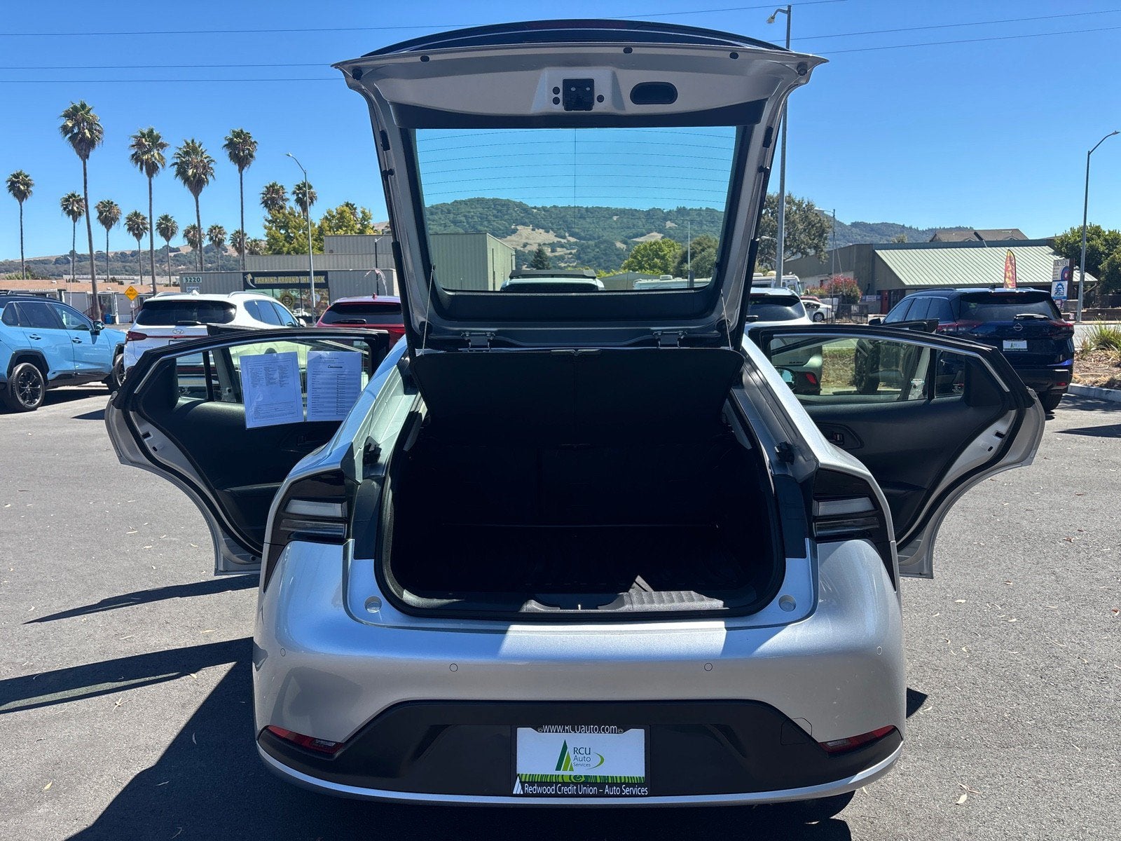 2023 Toyota Prius Prime SE