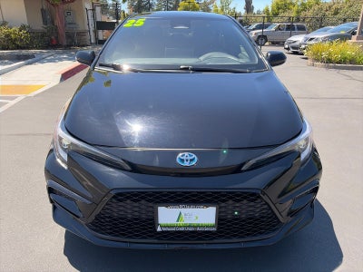 2025 Toyota Corolla Hybrid SE