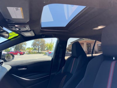 2025 Toyota Corolla Hybrid SE