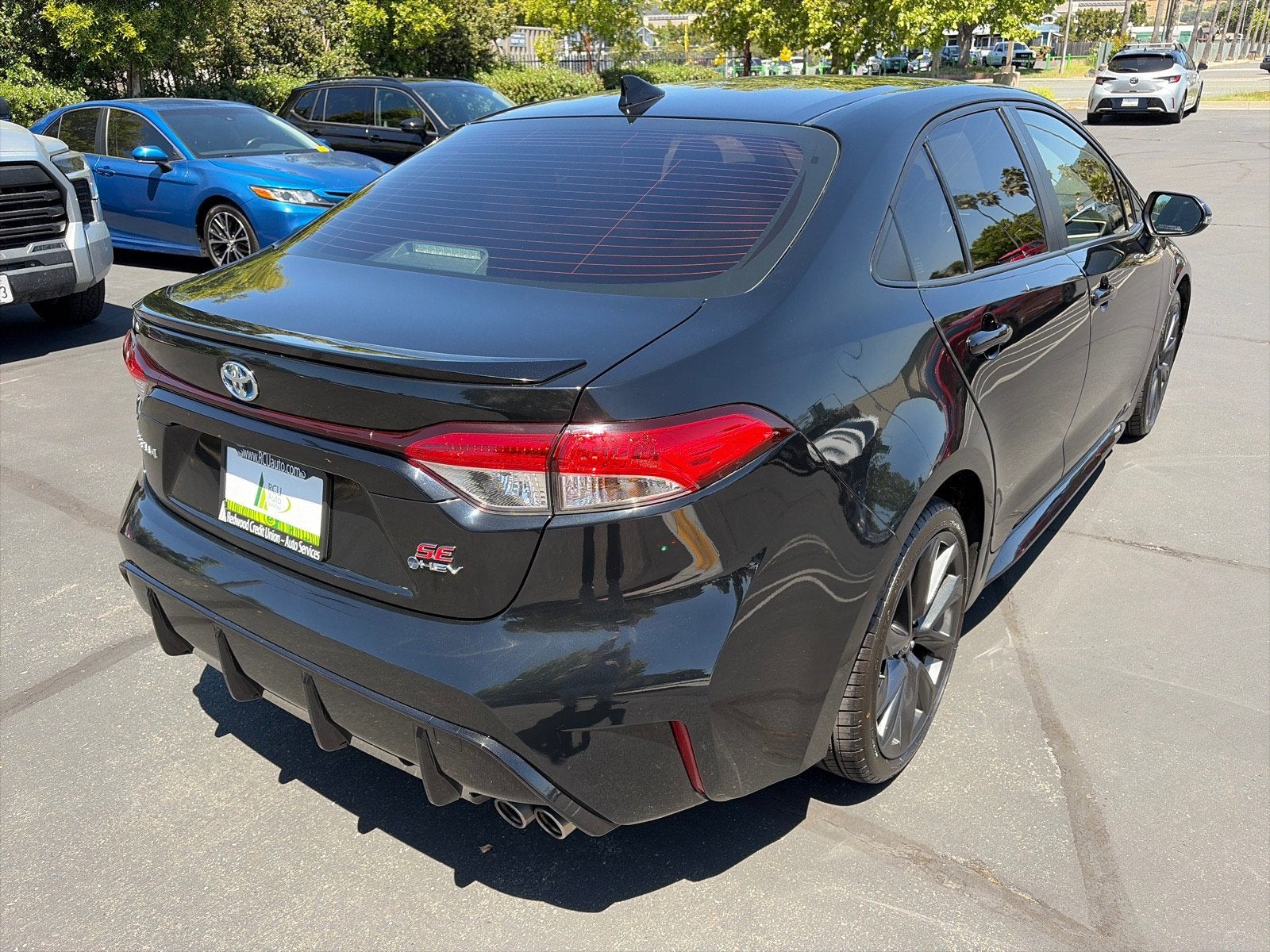 2025 Toyota Corolla Hybrid SE