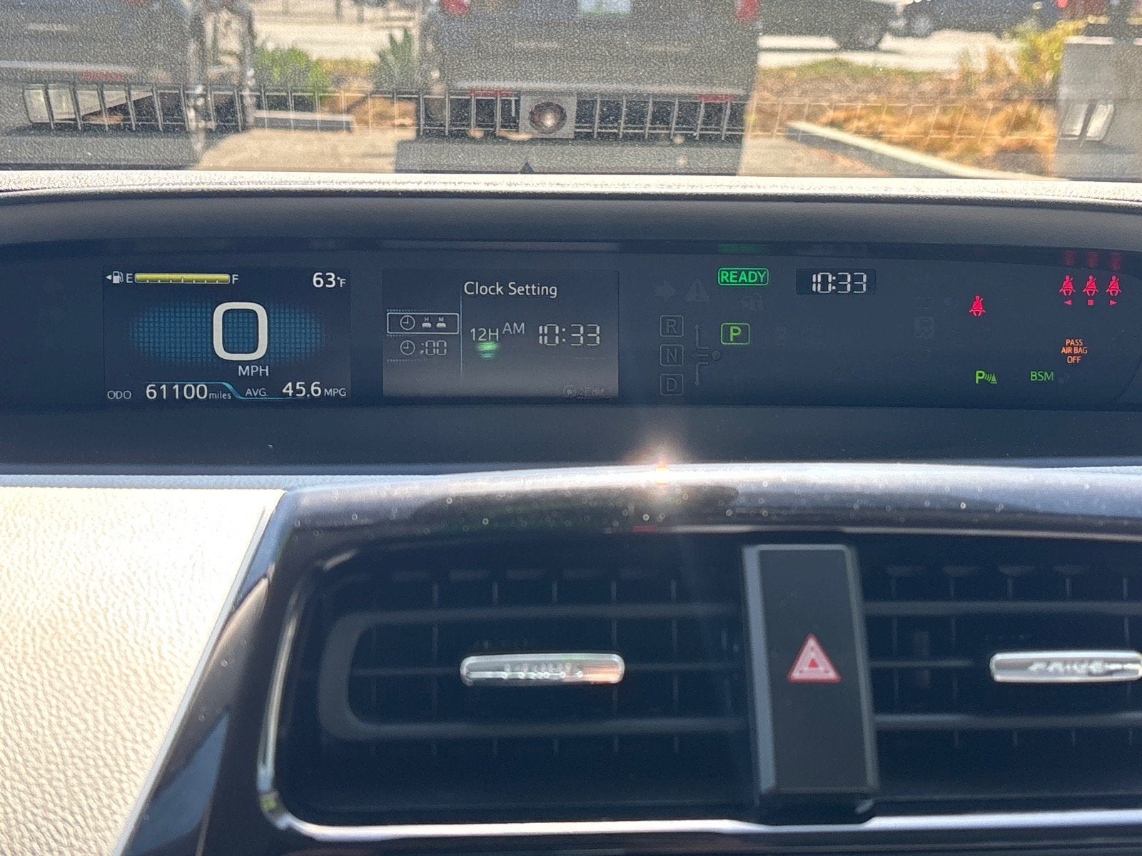 2022 Toyota Prius LE