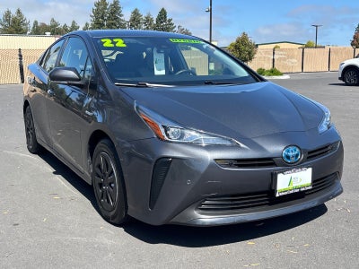 2022 Toyota Prius LE