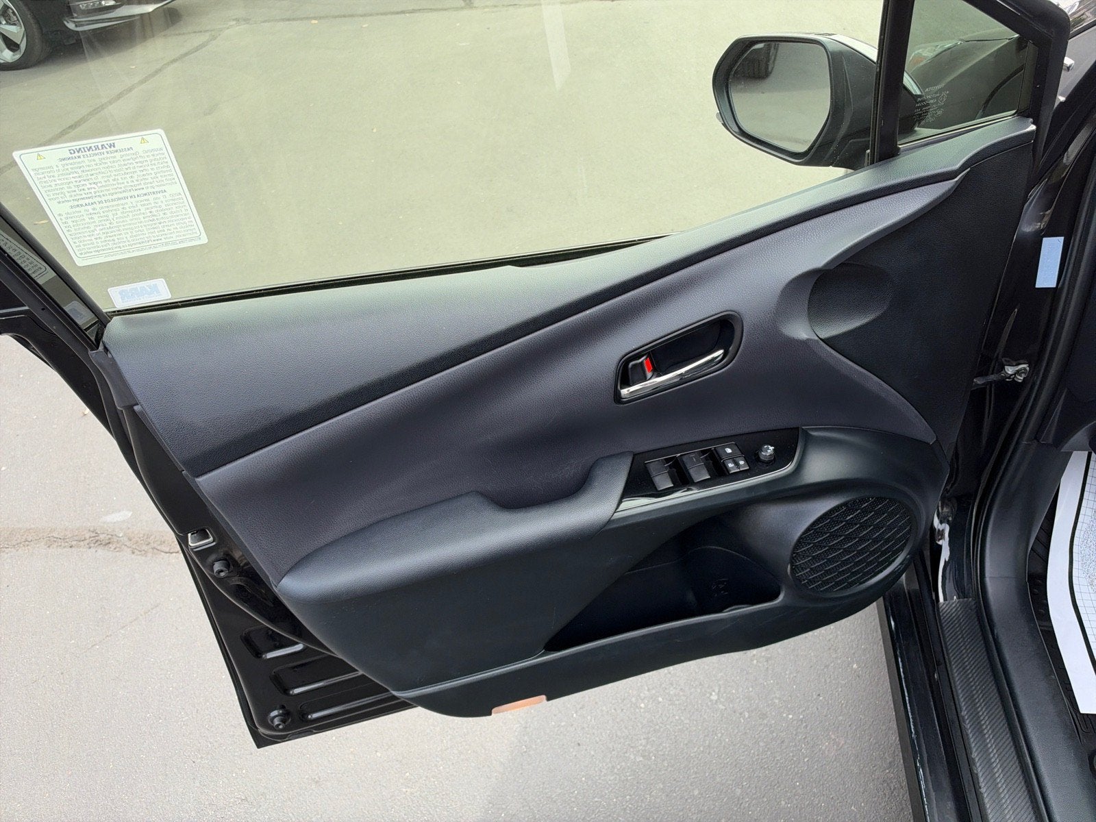 2021 Toyota Prius LE