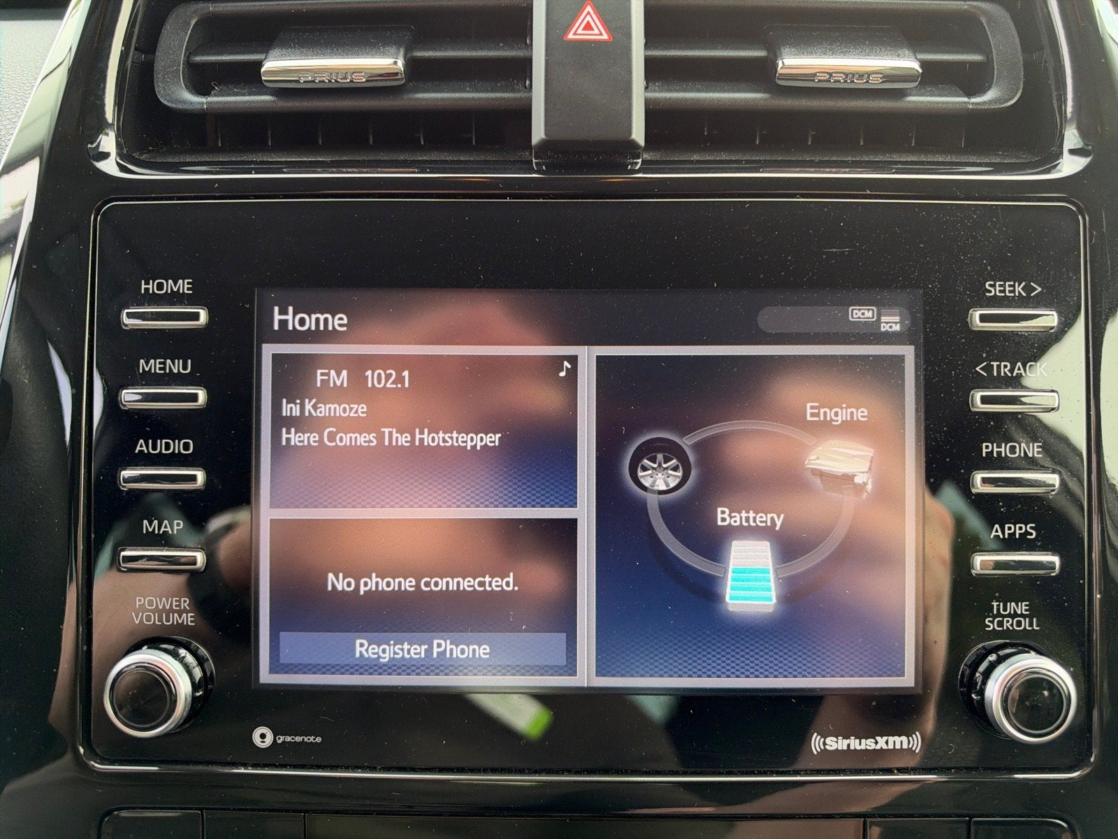 2021 Toyota Prius LE