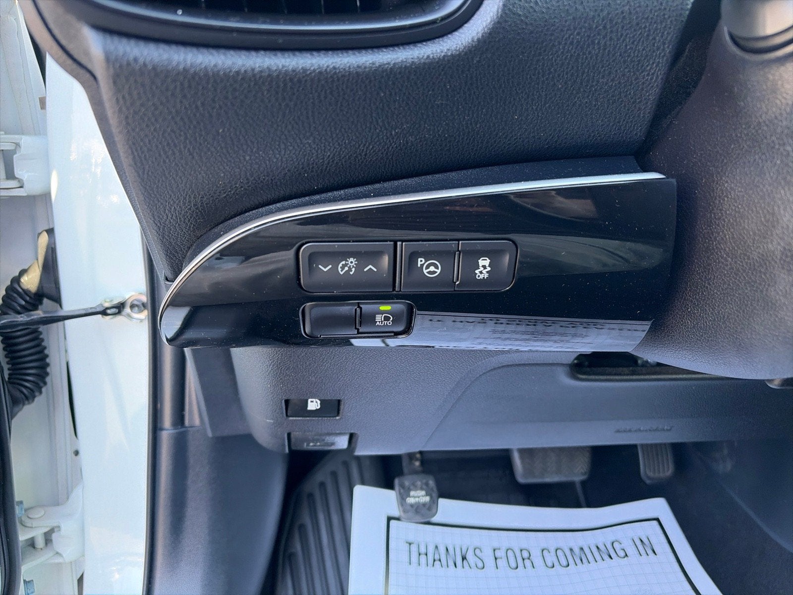2019 Toyota Prius LE