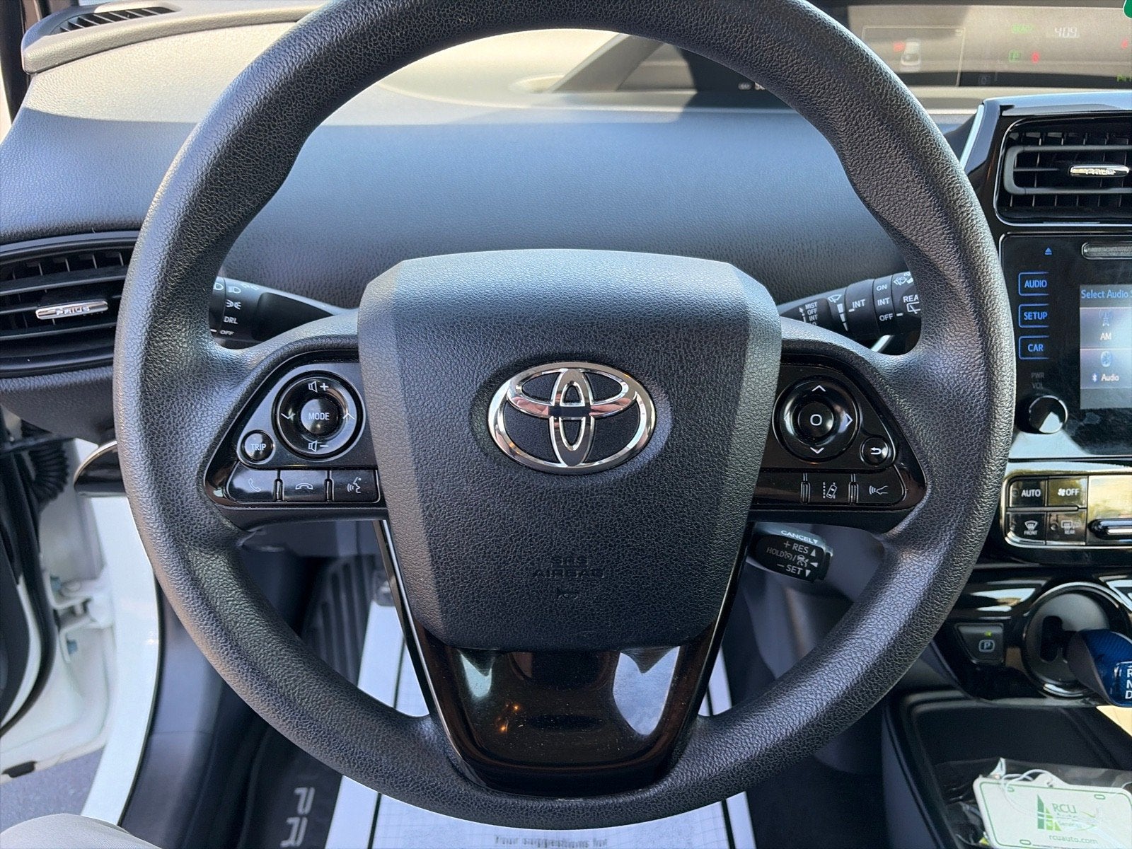 2019 Toyota Prius LE