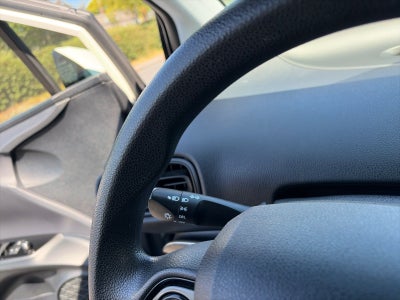 2019 Toyota Prius LE