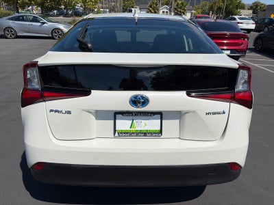 2019 Toyota Prius LE