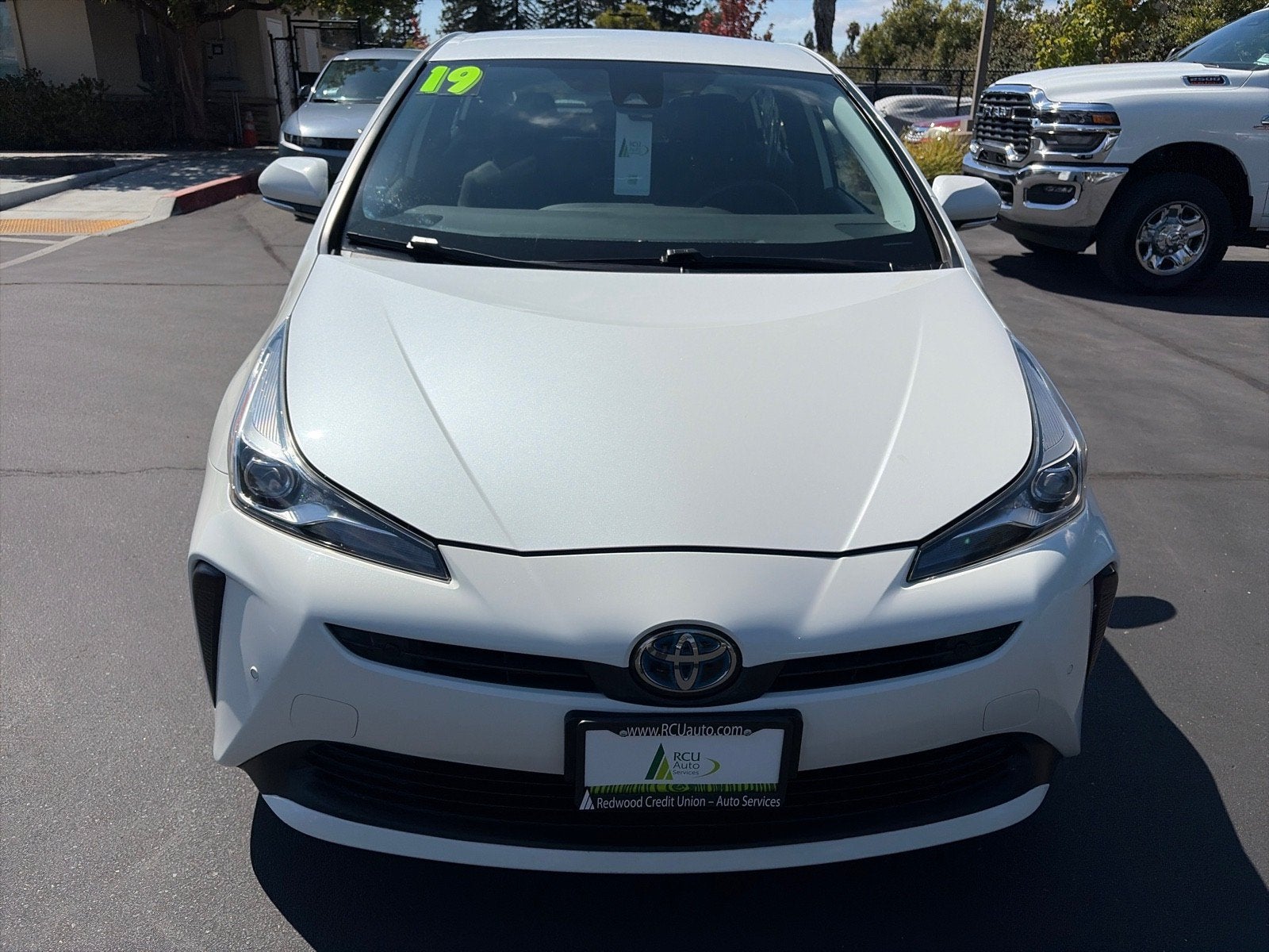2019 Toyota Prius LE