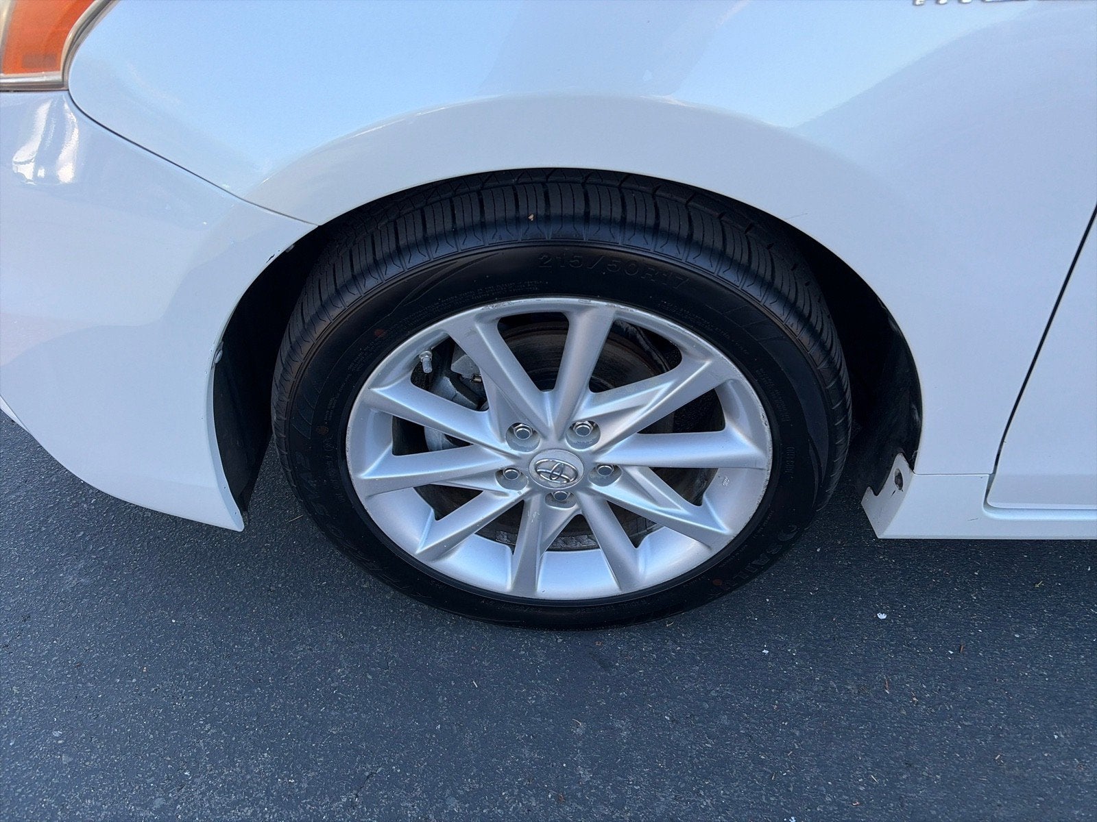 2012 Toyota Prius v Five