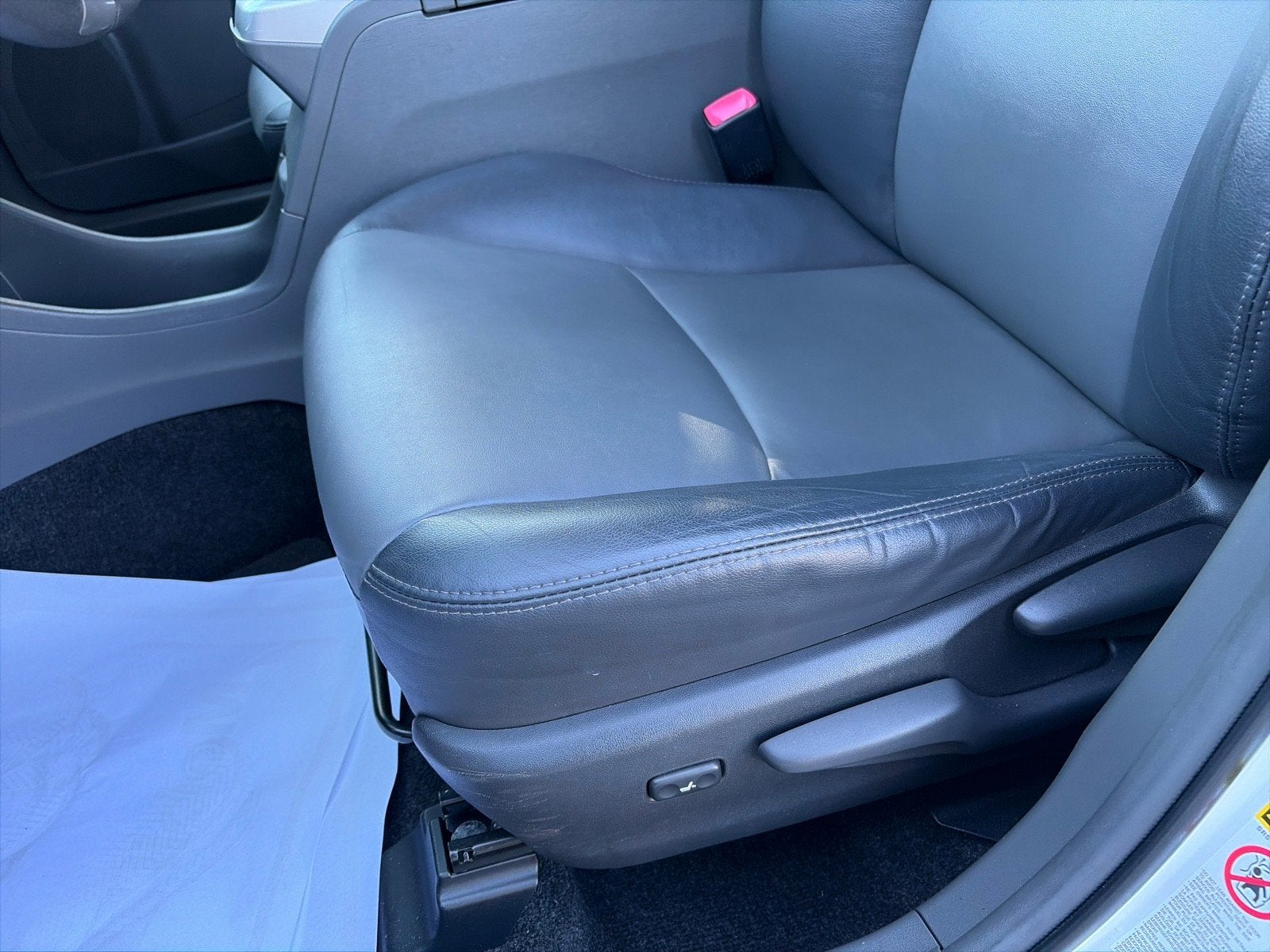 2012 Toyota Prius v Five