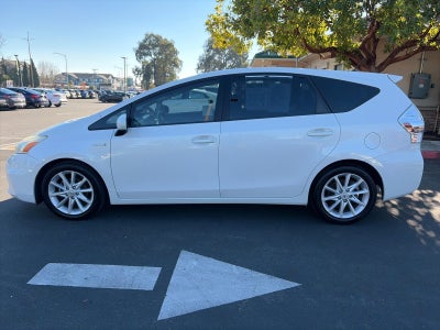 2012 Toyota Prius v Five