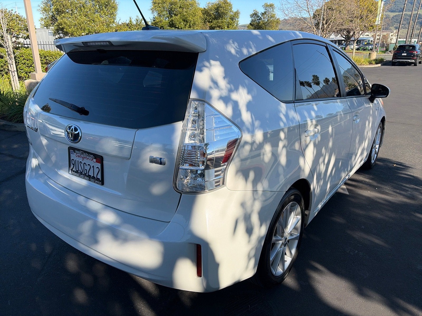 2012 Toyota Prius v Five