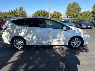 2012 Toyota Prius v Five