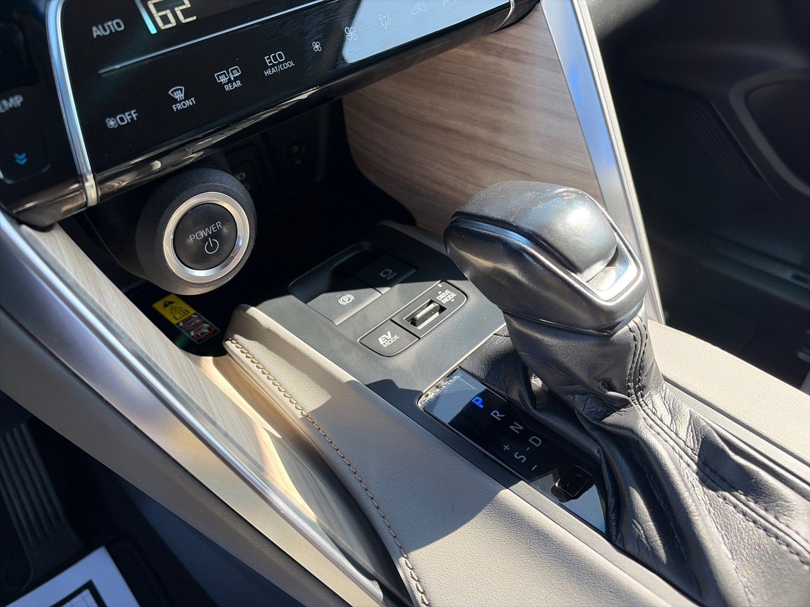 2024 Toyota Venza XLE