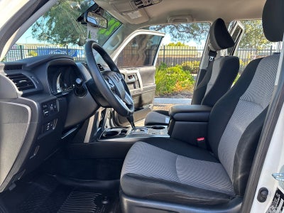 2022 Toyota 4Runner SR5