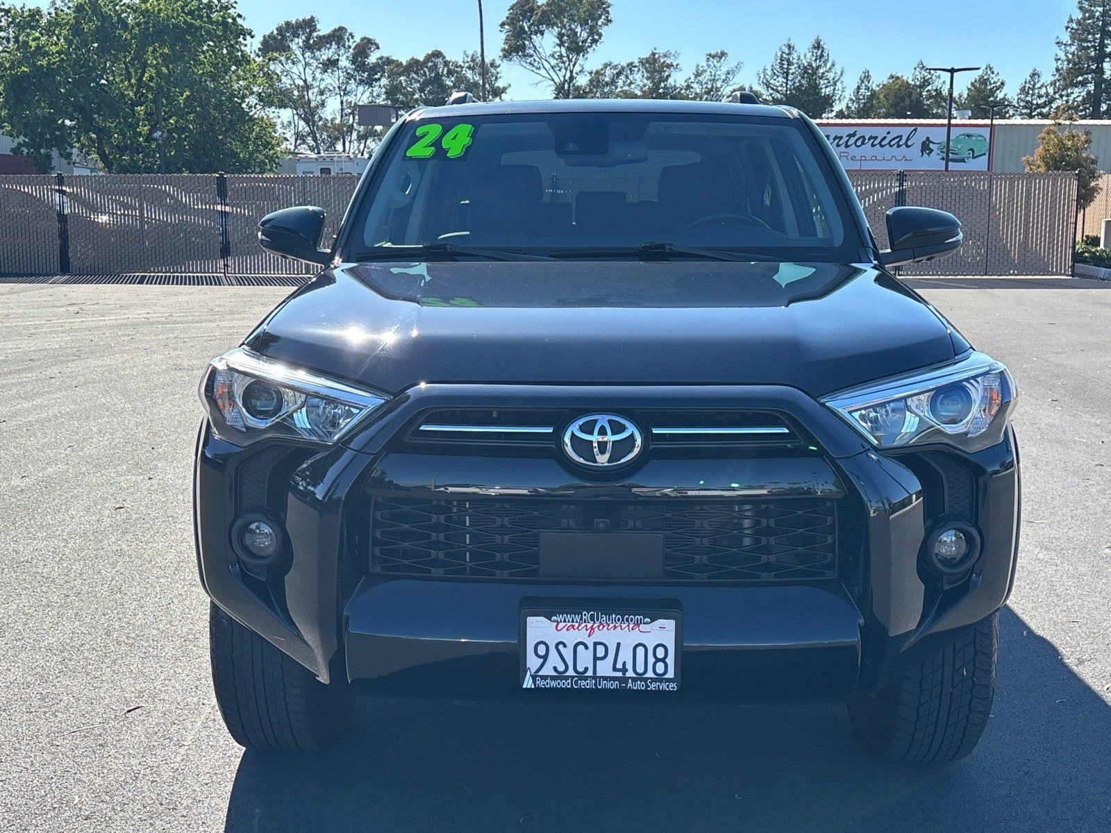 2024 Toyota 4Runner SR5 Premium
