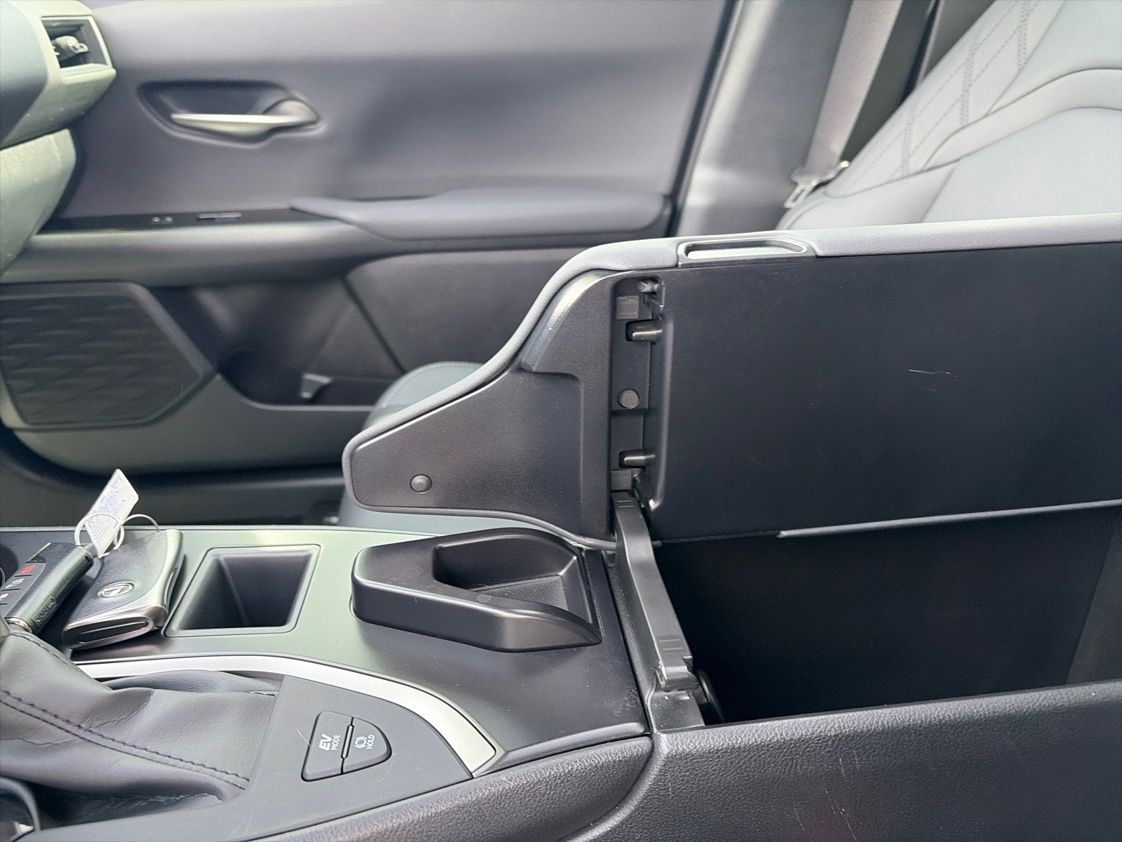 2024 Lexus UX UX 250h
