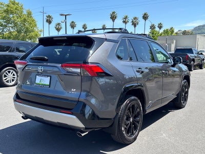 2025 Toyota RAV4 Hybrid SE