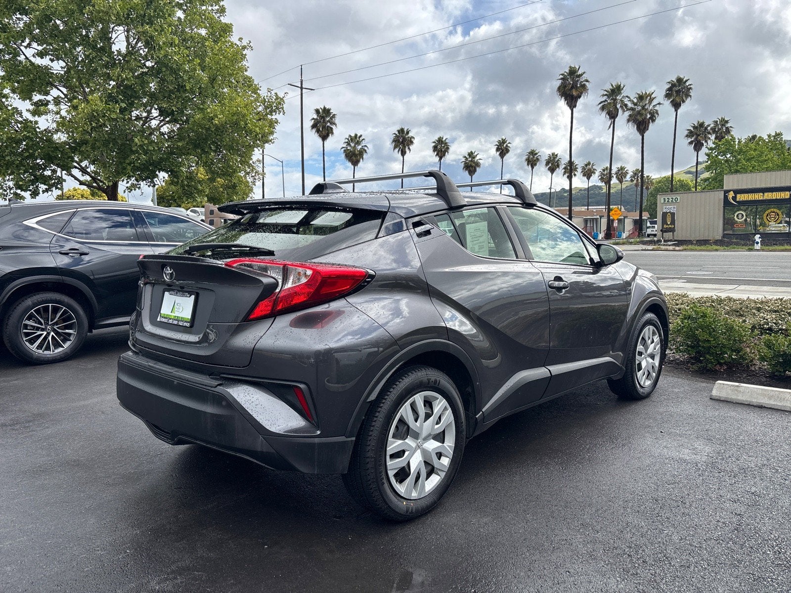 2021 Toyota C-HR LE