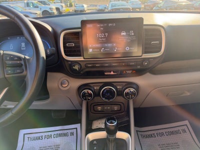 2025 Hyundai Venue SEL