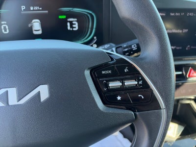 2025 Kia Niro LX