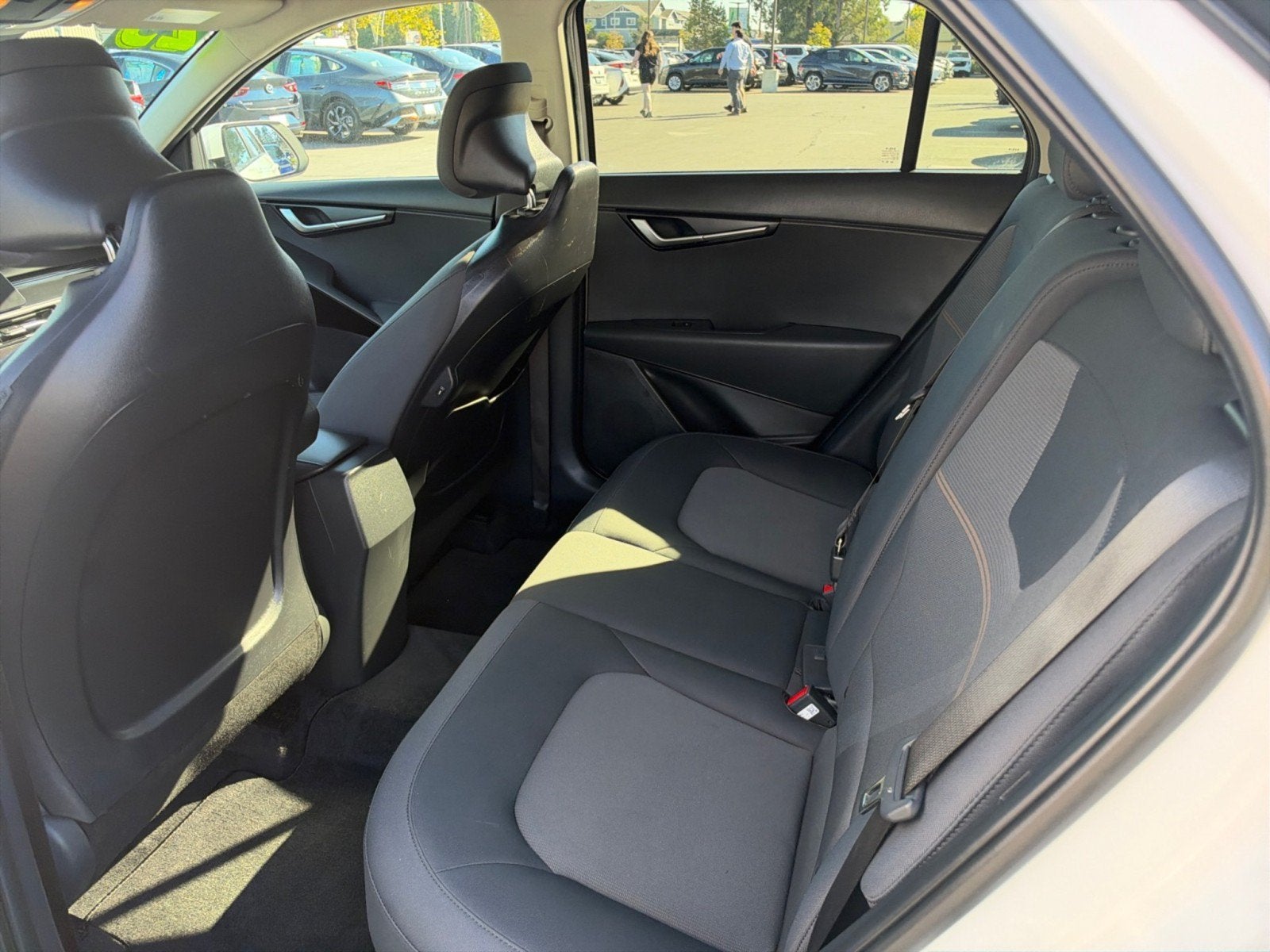 2025 Kia Niro LX