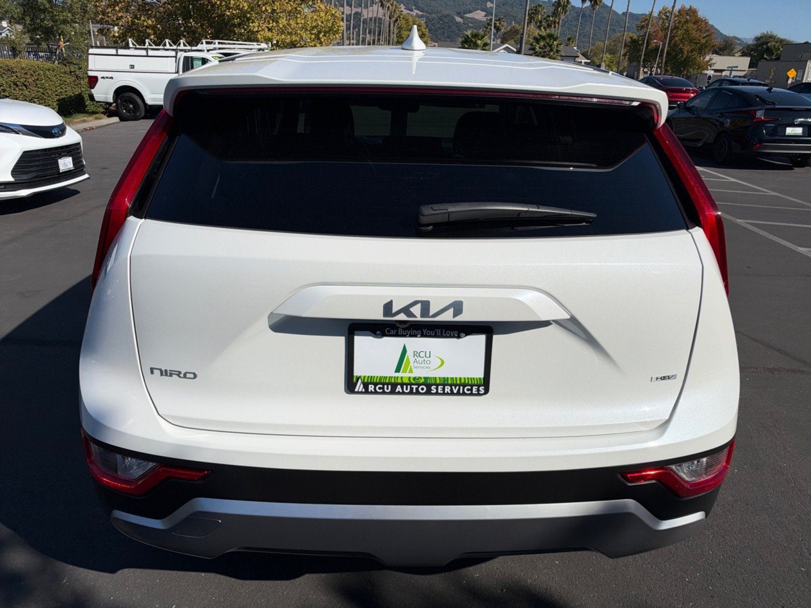 2025 Kia Niro LX